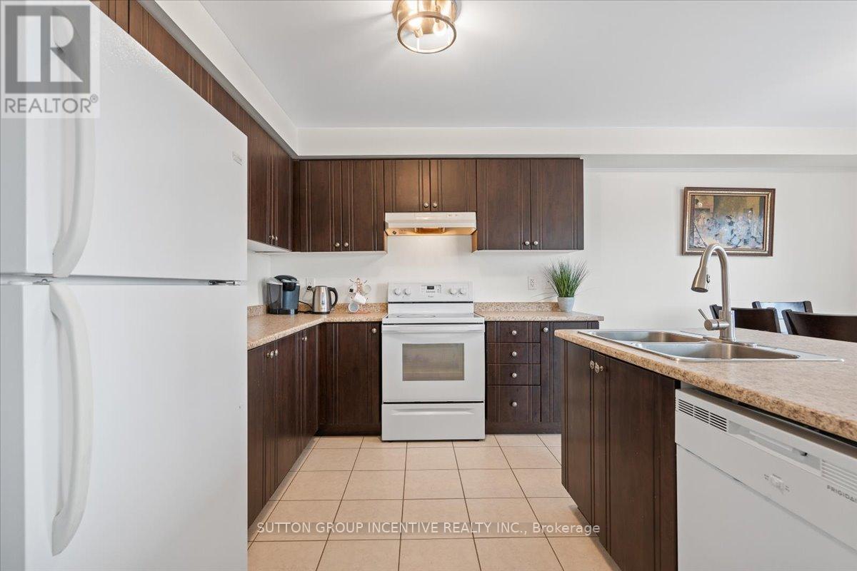 1200 Mary-Lou Street, Innisfil, Ontario  L9S 0C1 - Photo 12 - N12899020