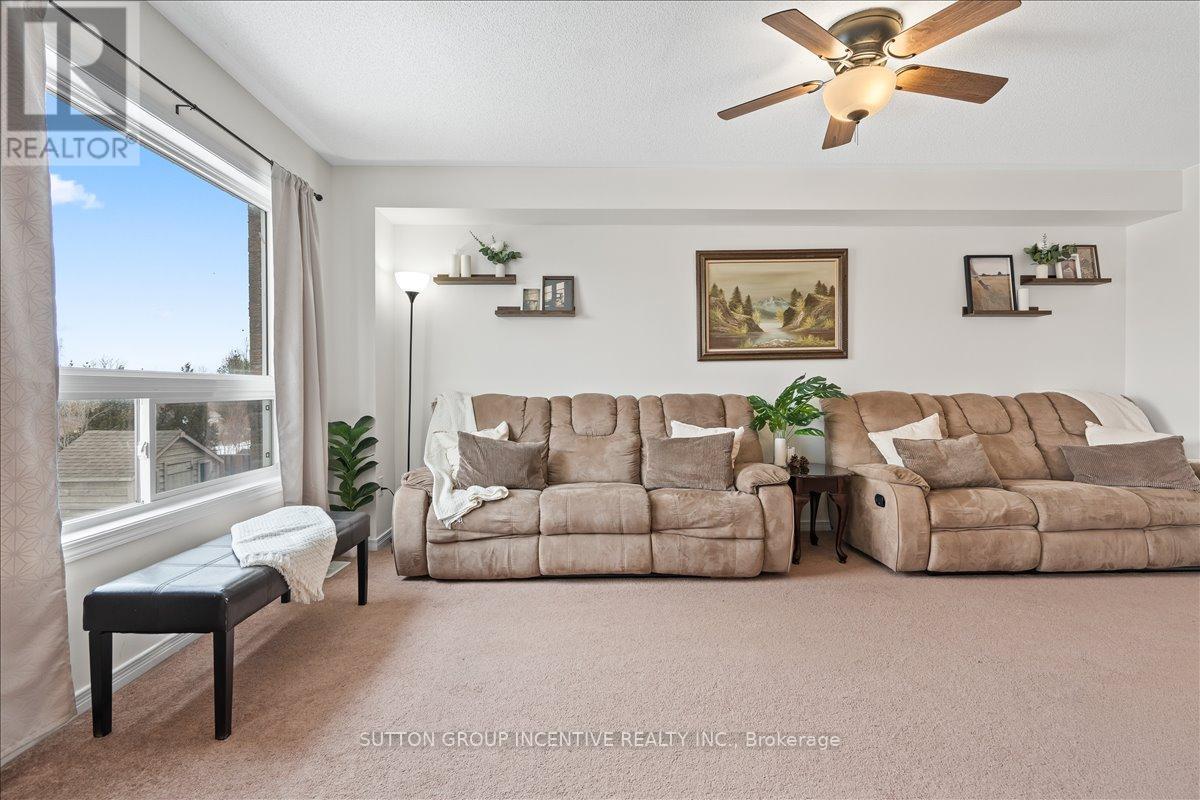 1200 Mary-Lou Street, Innisfil, Ontario  L9S 0C1 - Photo 14 - N12899020