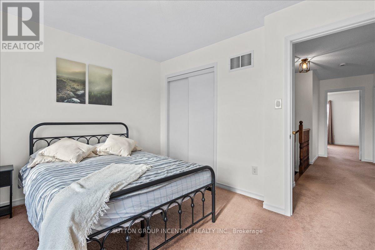 1200 Mary-Lou Street, Innisfil, Ontario  L9S 0C1 - Photo 17 - N12899020