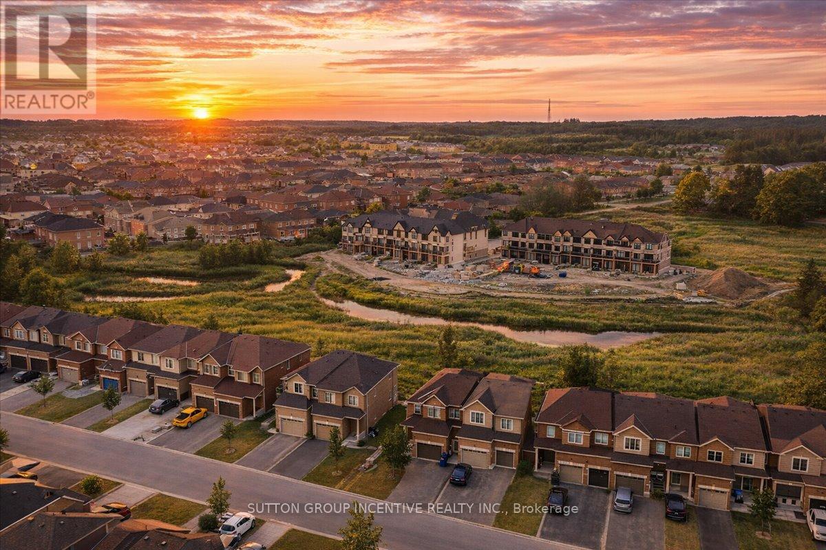 1200 Mary-Lou Street, Innisfil, Ontario  L9S 0C1 - Photo 3 - N12899020