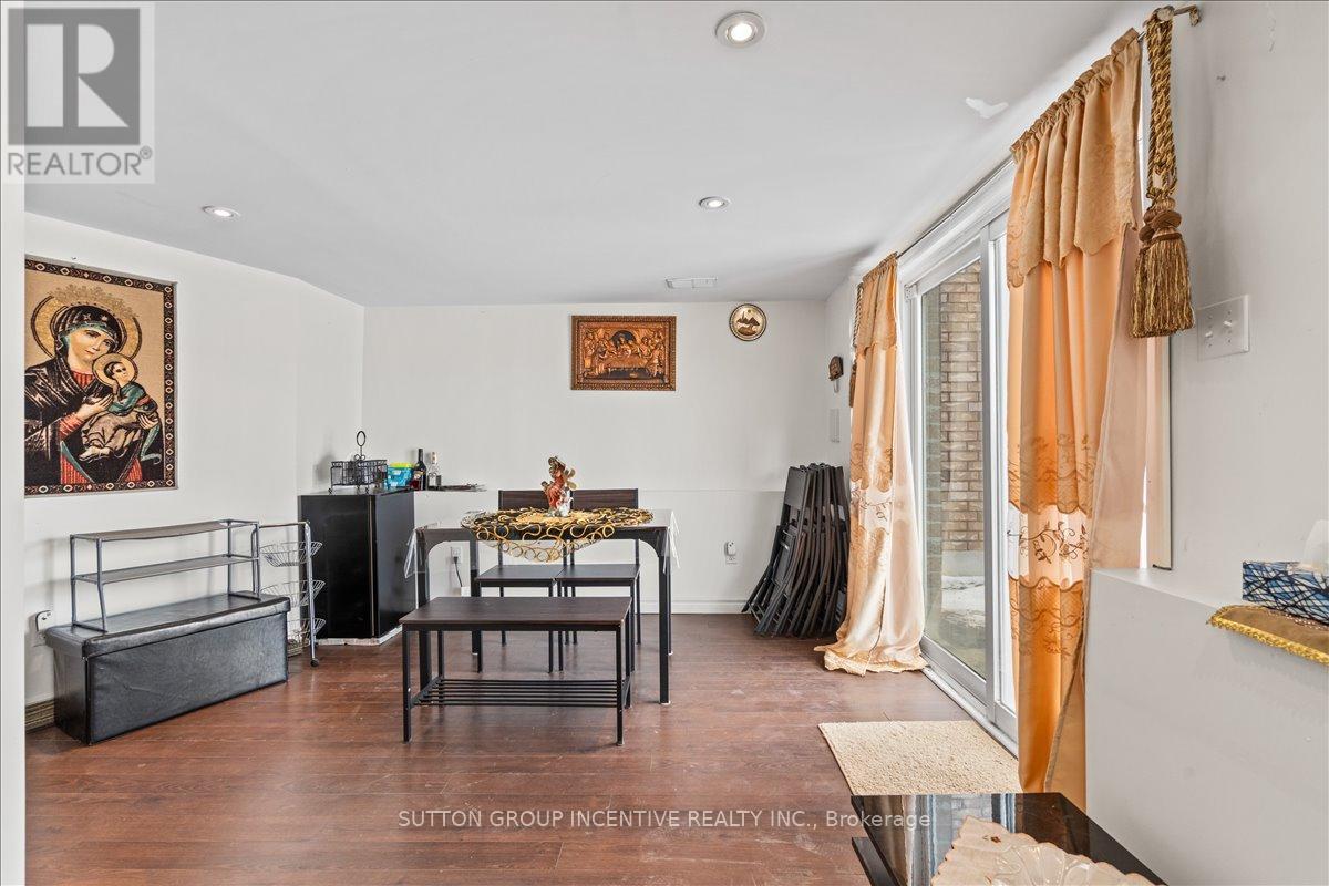 1200 Mary-Lou Street, Innisfil, Ontario  L9S 0C1 - Photo 31 - N12899020