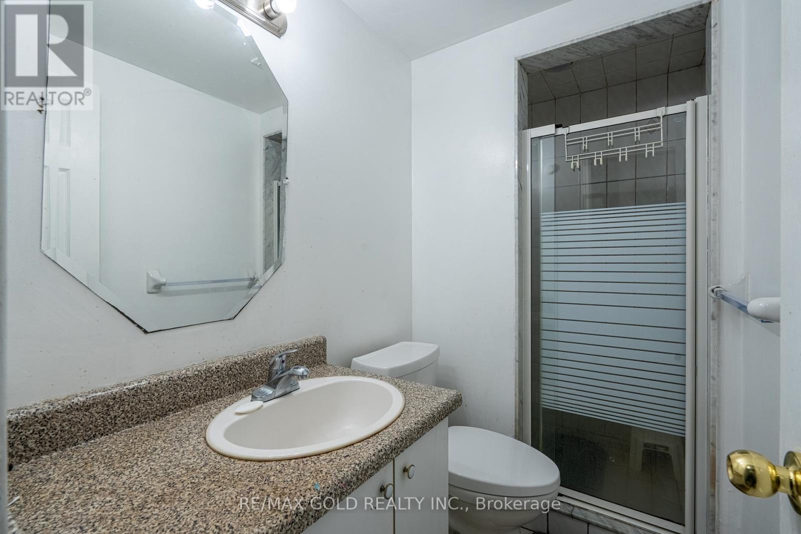 94 Bighorn Crescent, Brampton, Ontario  L6R 1G7 - Photo 35 - W12896550