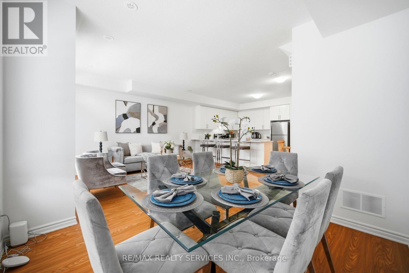 47 Tiveron Avenue, Caledon, Ontario  L7C 4L6 - Photo 16 - W12899030