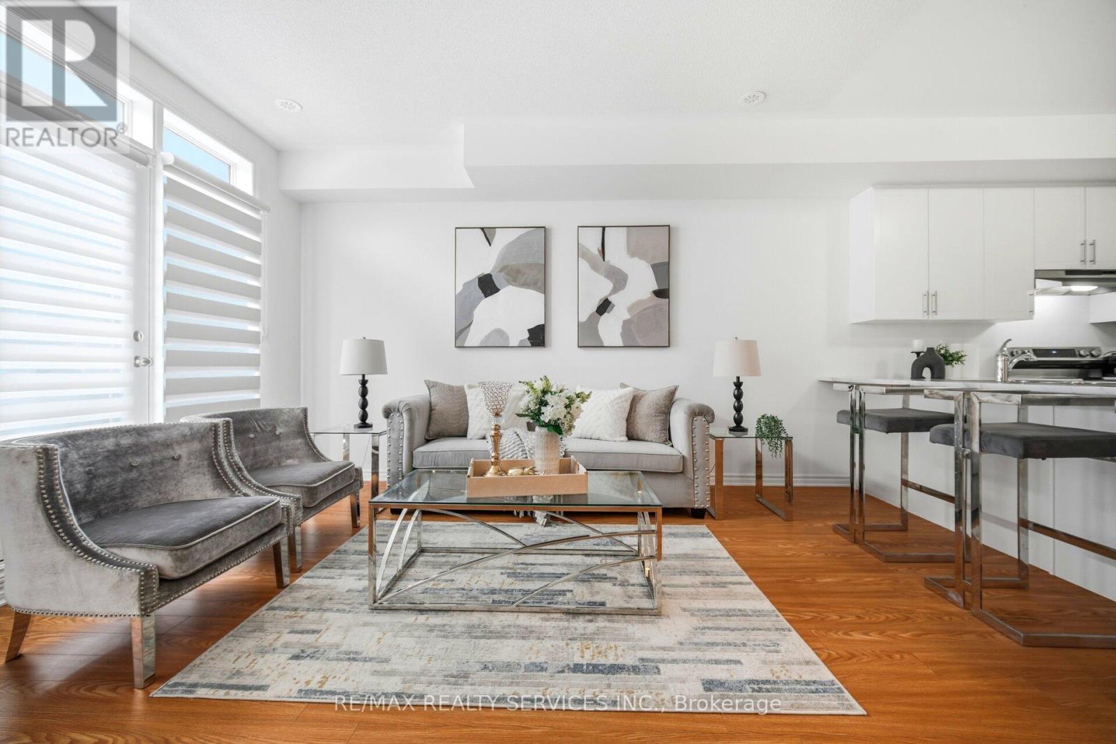 47 Tiveron Avenue, Caledon, Ontario  L7C 4L6 - Photo 12 - W12899030