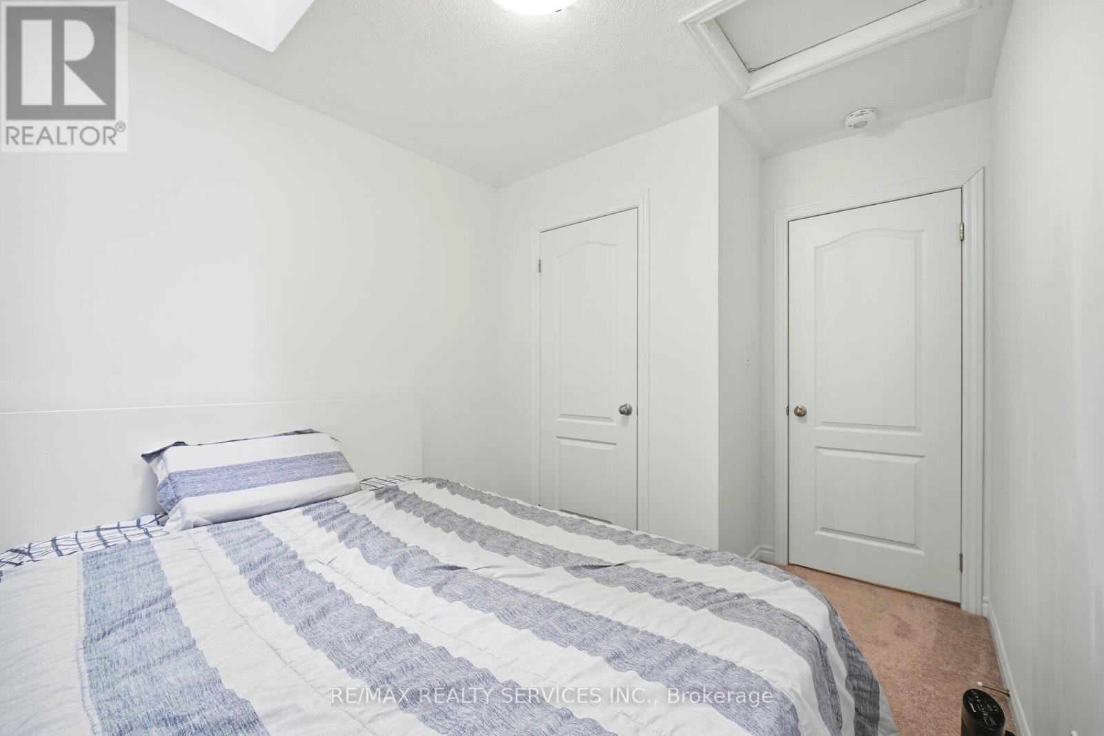 47 Tiveron Avenue, Caledon, Ontario  L7C 4L6 - Photo 32 - W12899030