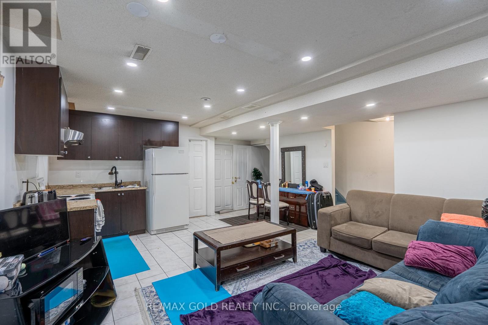 94 Bighorn Crescent, Brampton, Ontario  L6R 1G7 - Photo 30 - W12896550