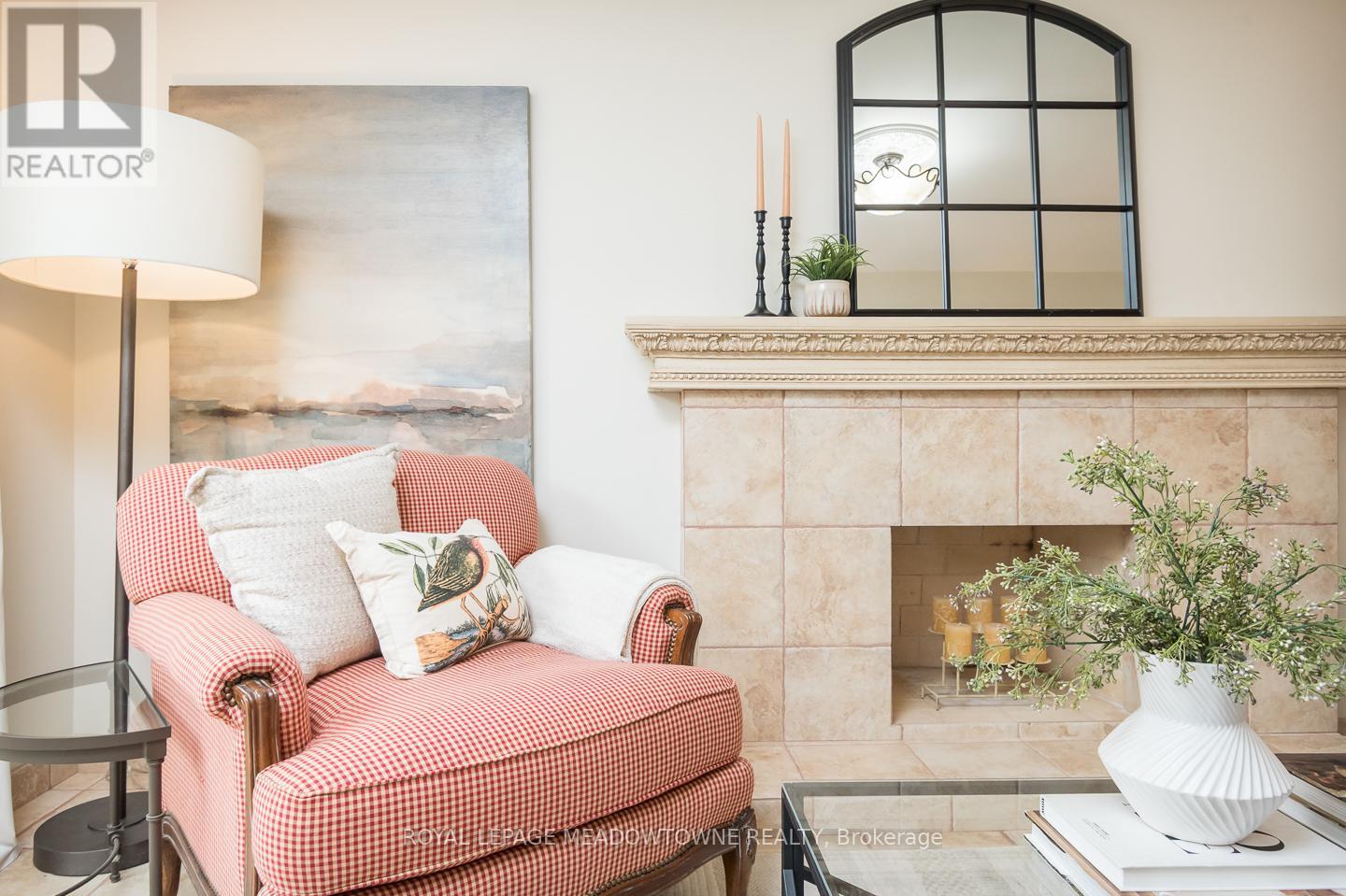 3215 Pinemeadow Drive, Burlington, Ontario  L7M 2N6 - Photo 14 - W12899048