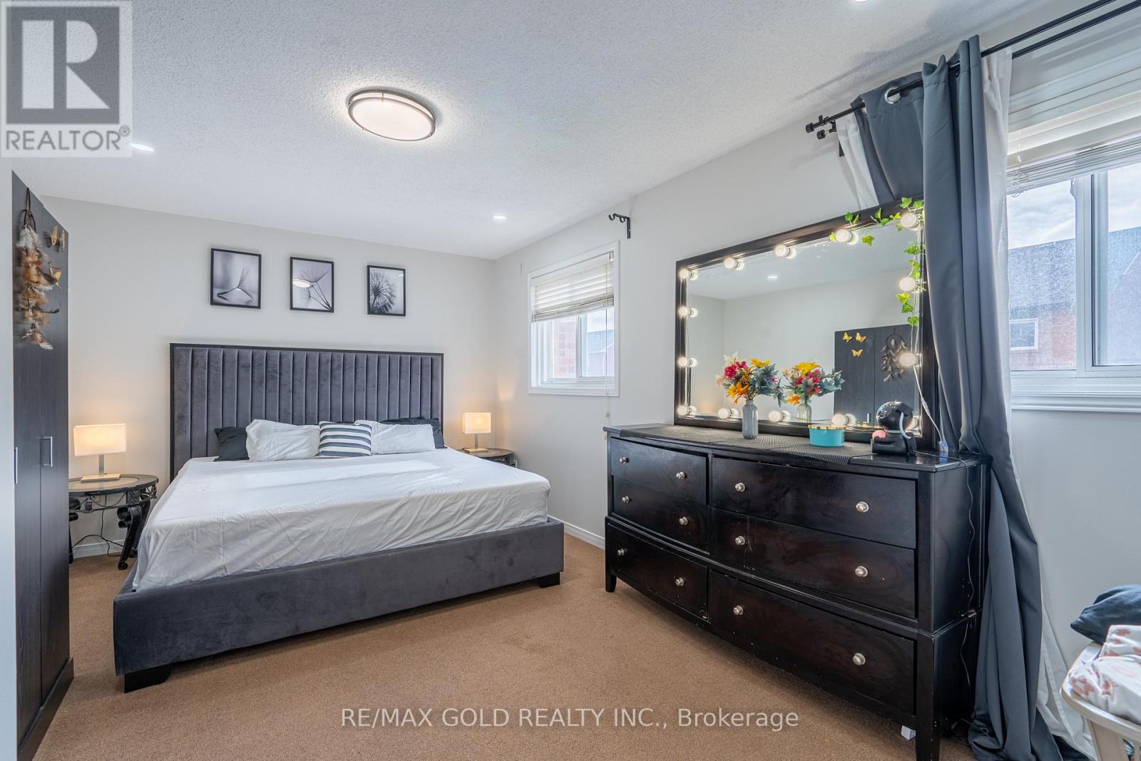 94 Bighorn Crescent, Brampton, Ontario  L6R 1G7 - Photo 23 - W12896550