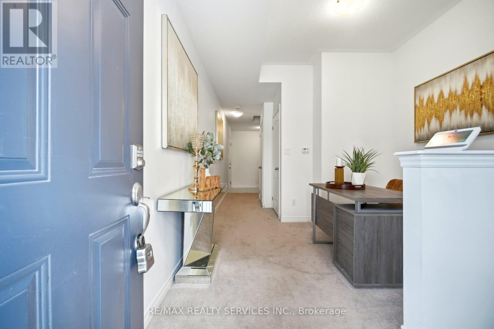 47 Tiveron Avenue, Caledon, Ontario  L7C 4L6 - Photo 5 - W12899030