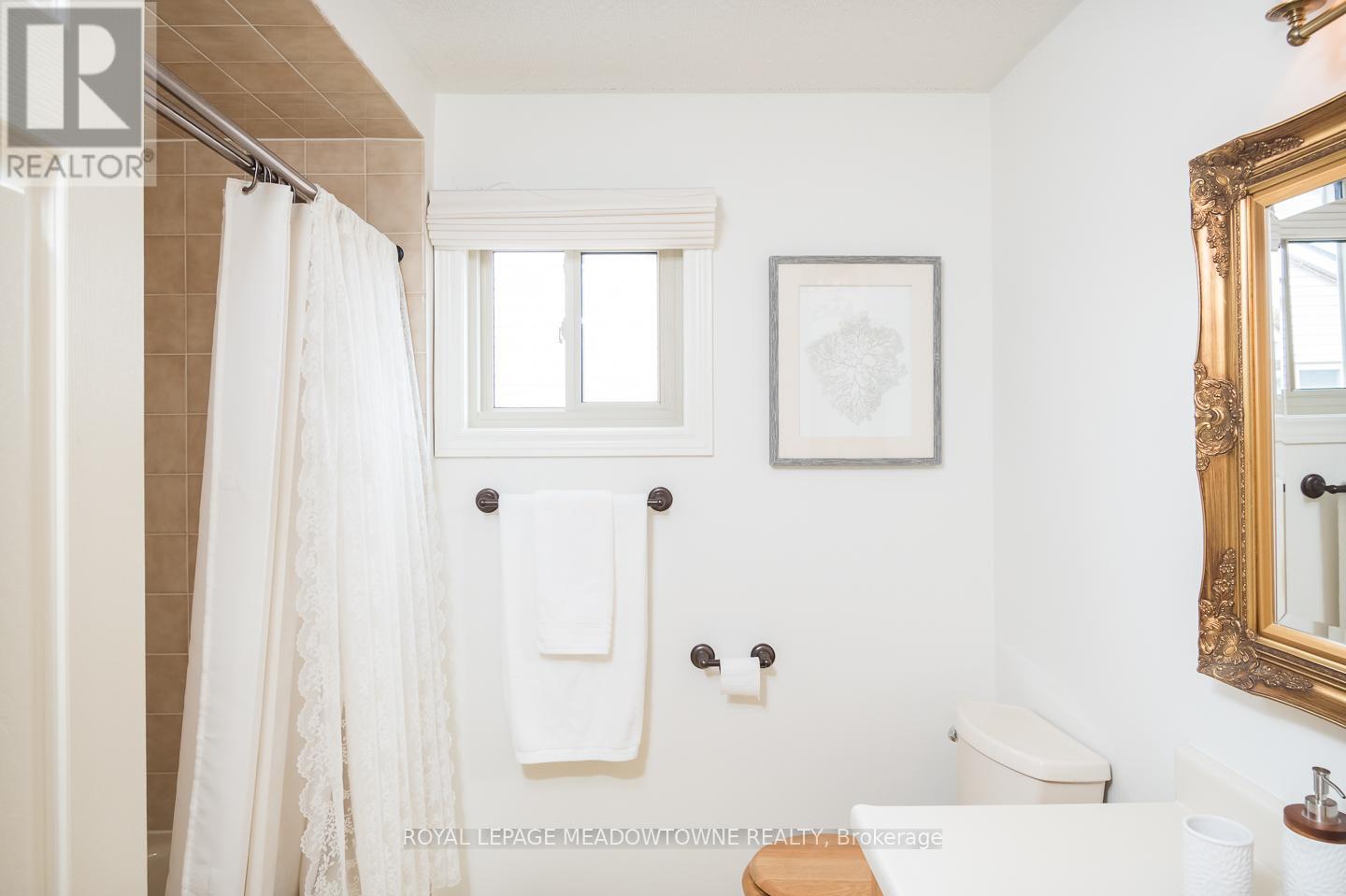 3215 Pinemeadow Drive, Burlington, Ontario  L7M 2N6 - Photo 25 - W12899048