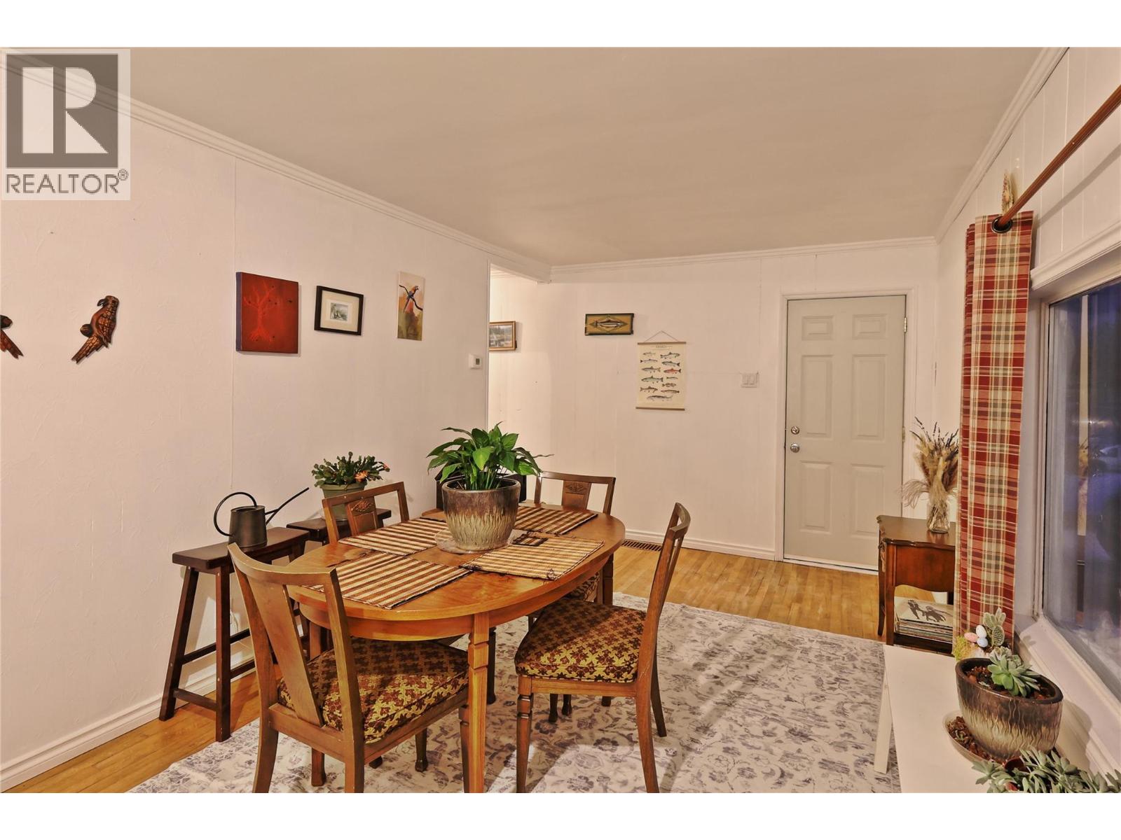 709 5th Avenue, Kimberley, British Columbia V1A 2T3 - Photo 11 - 10380012