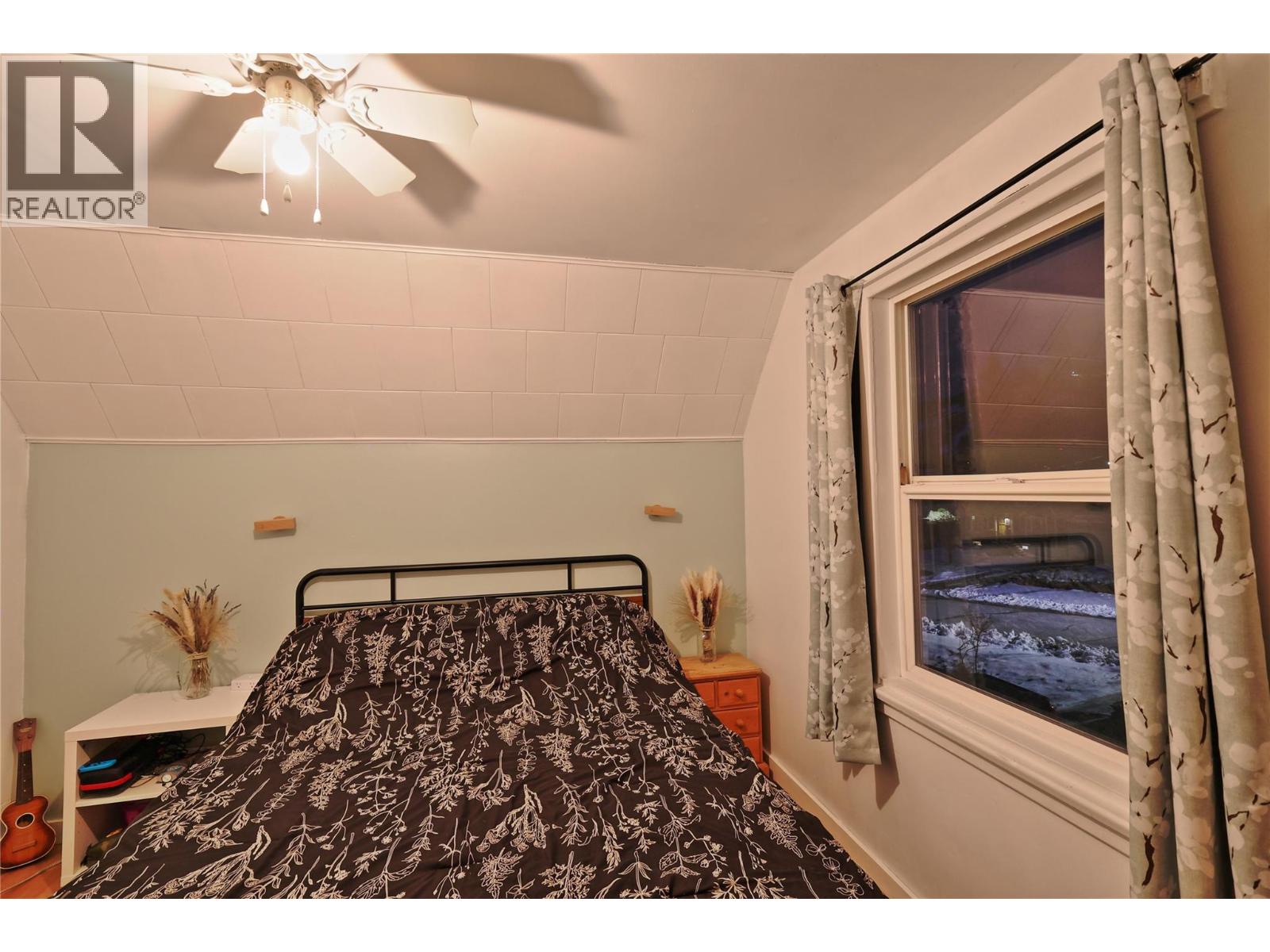 709 5th Avenue, Kimberley, British Columbia V1A 2T3 - Photo 14 - 10380012