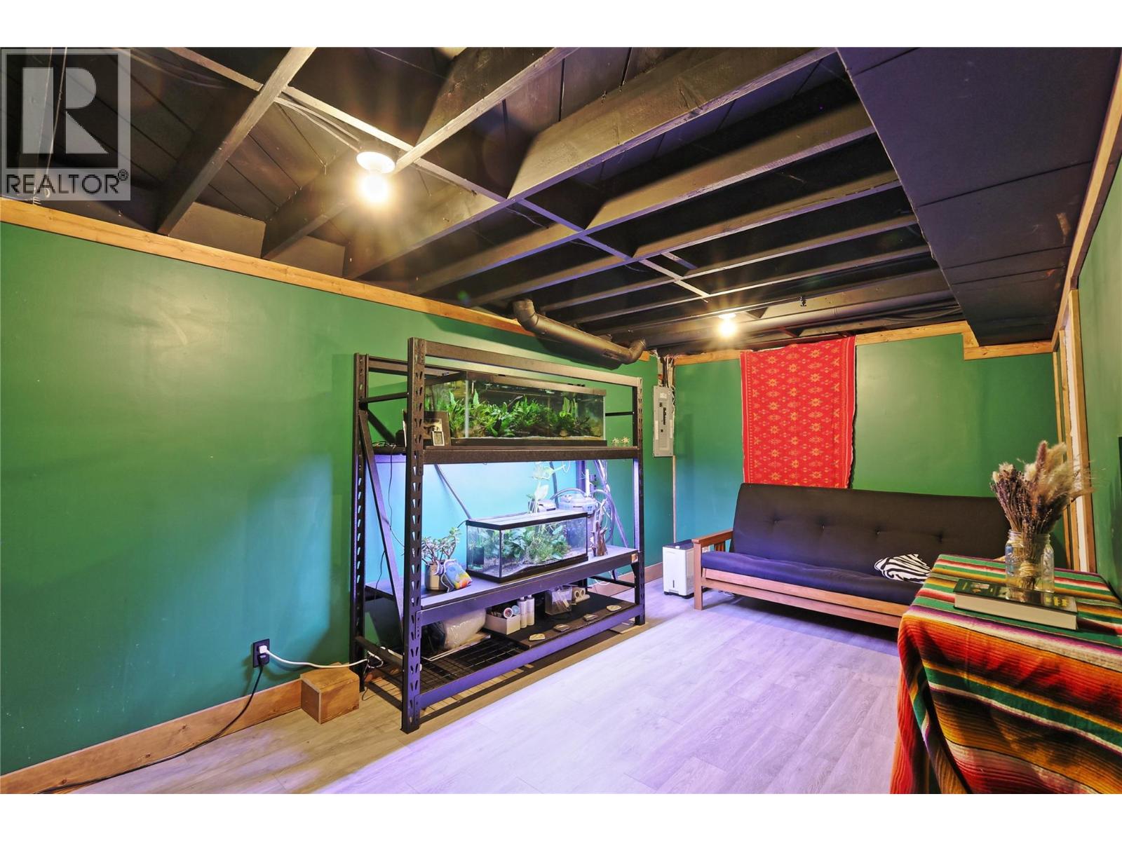 709 5th Avenue, Kimberley, British Columbia V1A 2T3 - Photo 16 - 10380012