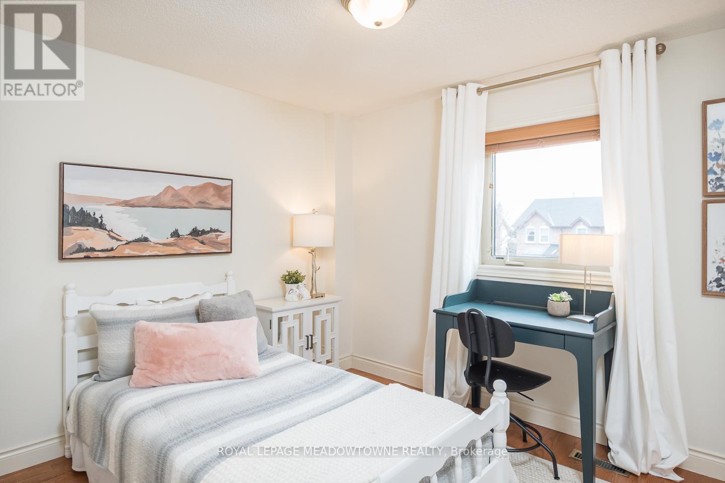 3215 Pinemeadow Drive, Burlington, Ontario  L7M 2N6 - Photo 26 - W12899048