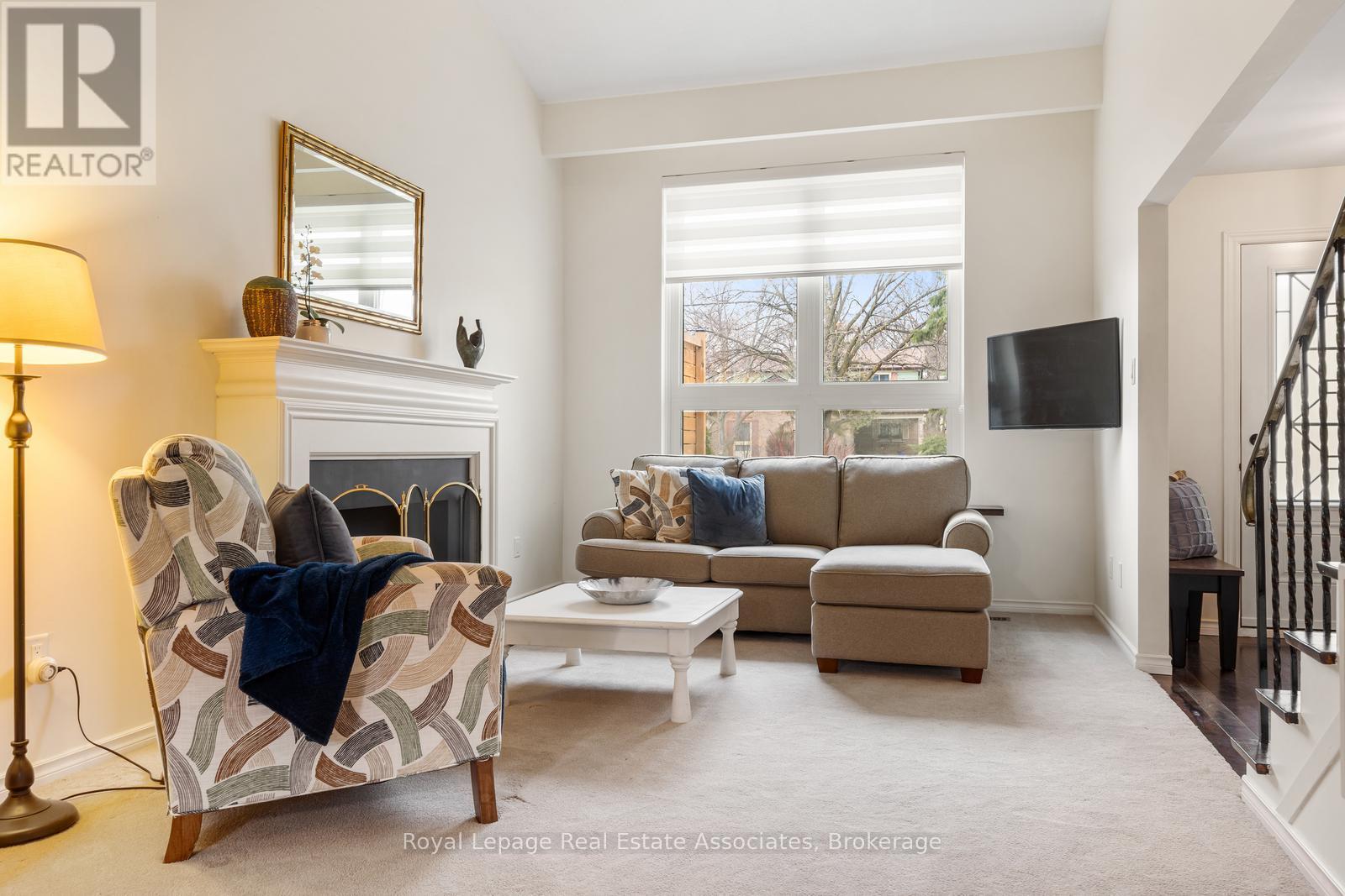 3374 Tallmast Crescent, Mississauga, Ontario  L5L 1H5 - Photo 17 - W12899062