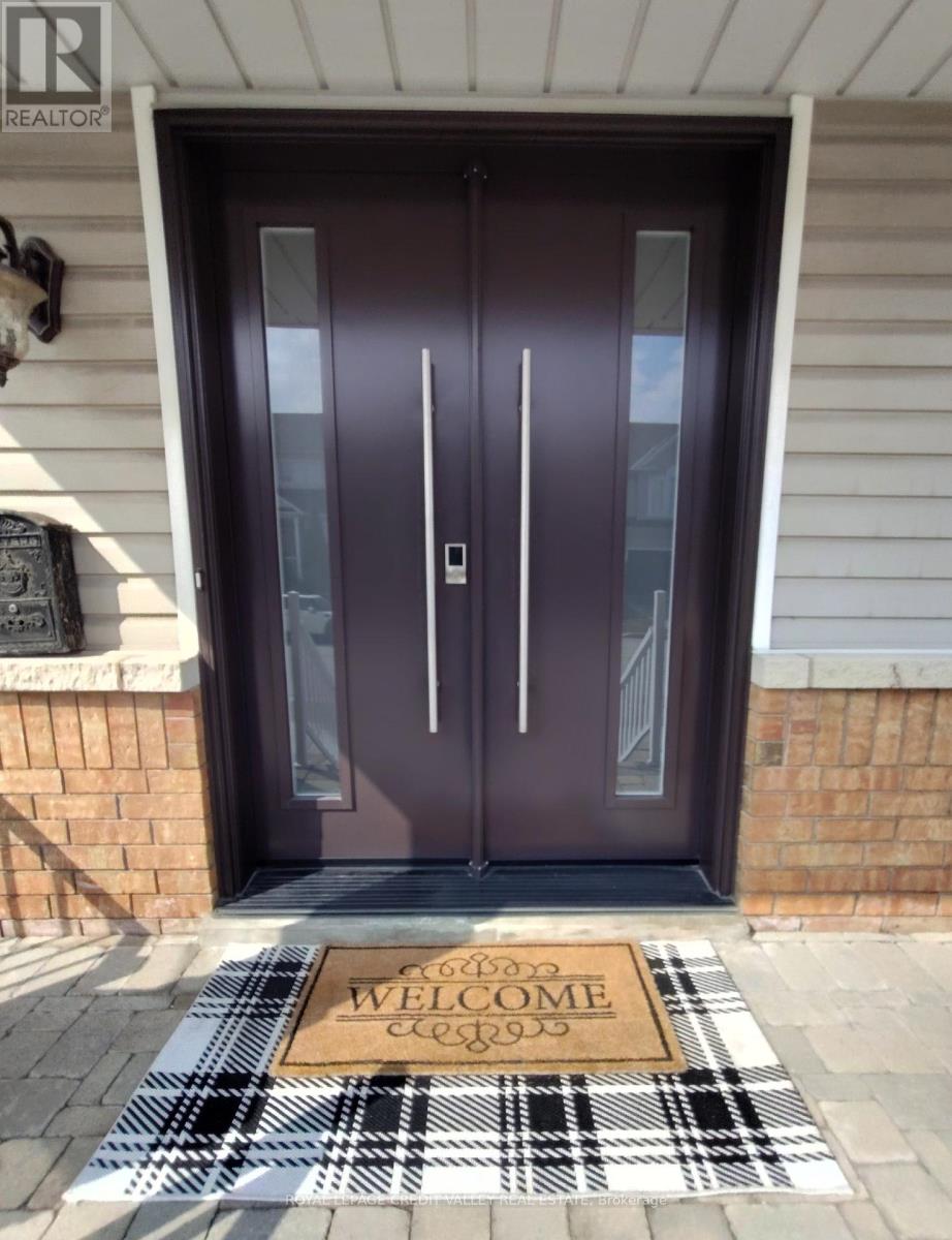 1193 Knight Trail, Milton, Ontario  L9T 5R9 - Photo 4 - W12899064