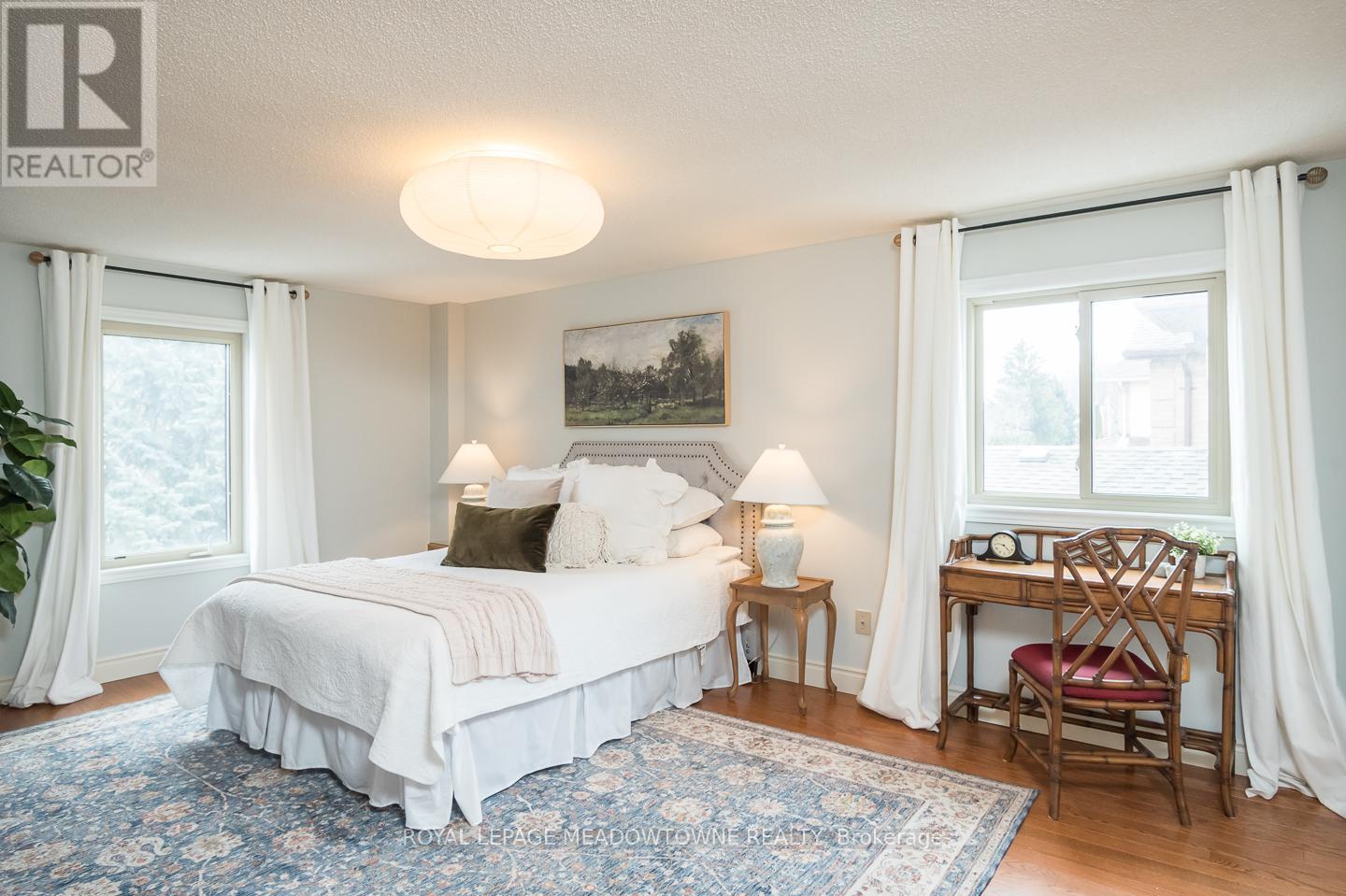 3215 Pinemeadow Drive, Burlington, Ontario  L7M 2N6 - Photo 30 - W12899048