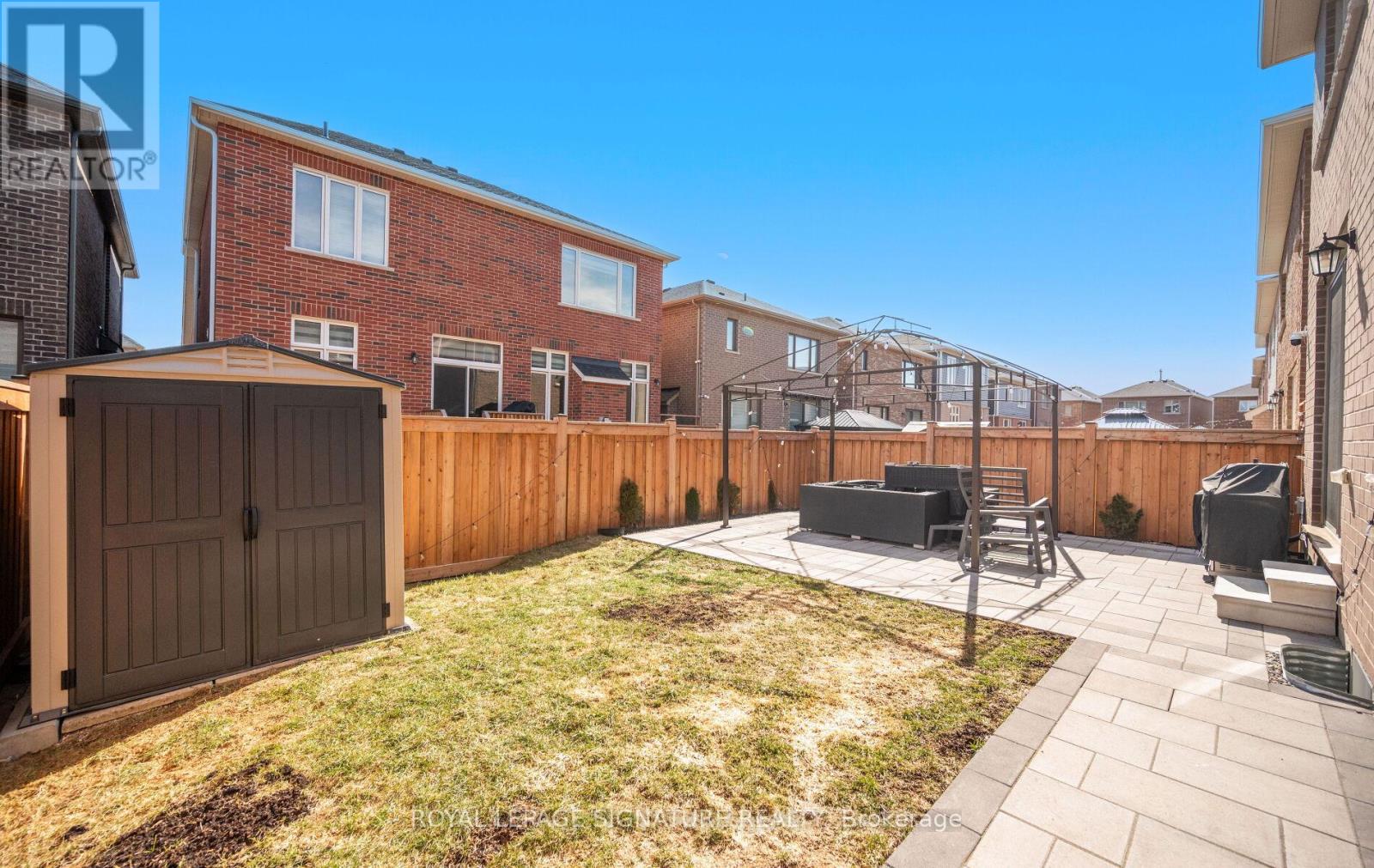 474 Violet Gate, Milton, Ontario  L9E 1X6 - Photo 30 - W12899092