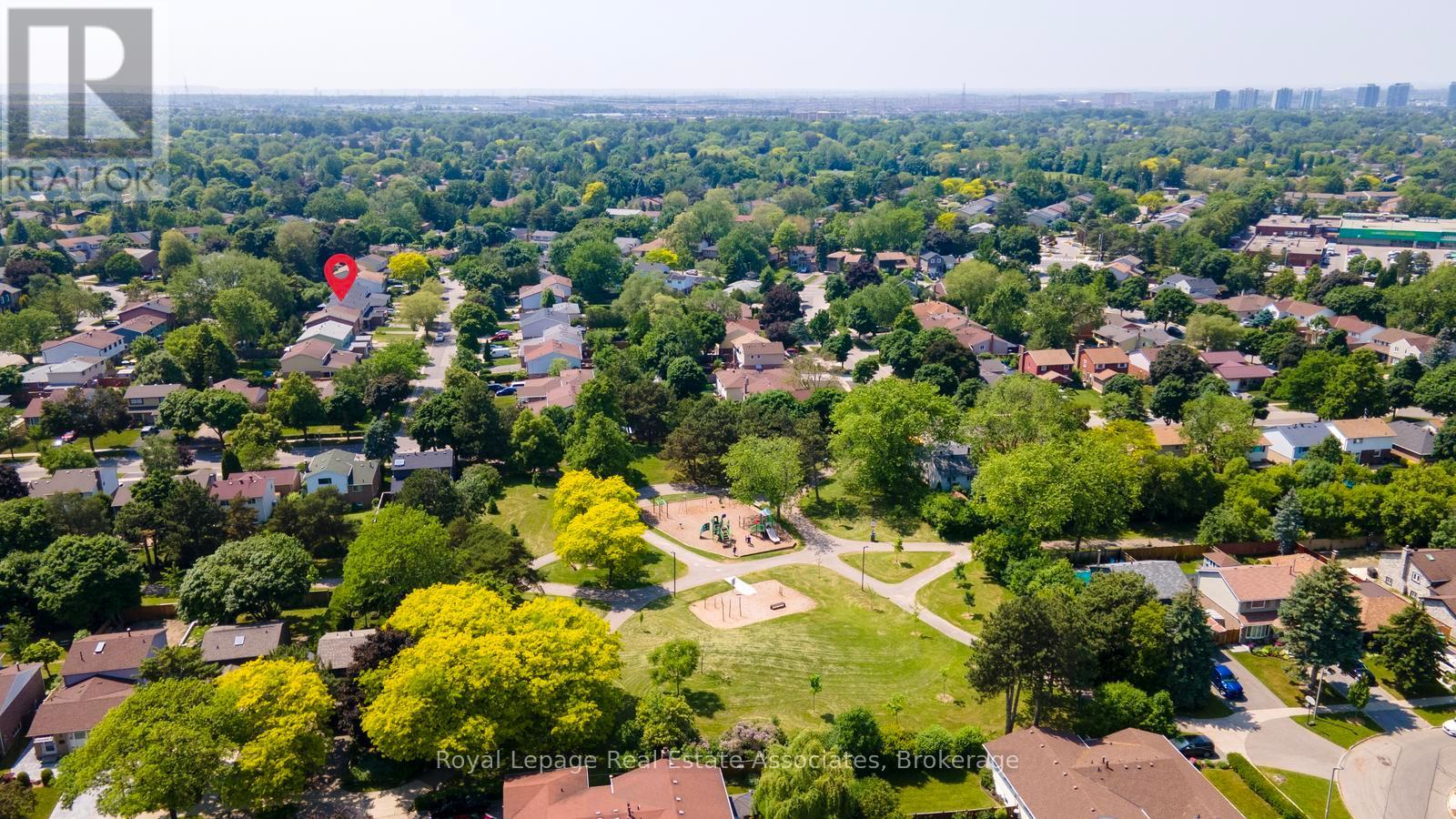 3374 Tallmast Crescent, Mississauga, Ontario  L5L 1H5 - Photo 42 - W12899062