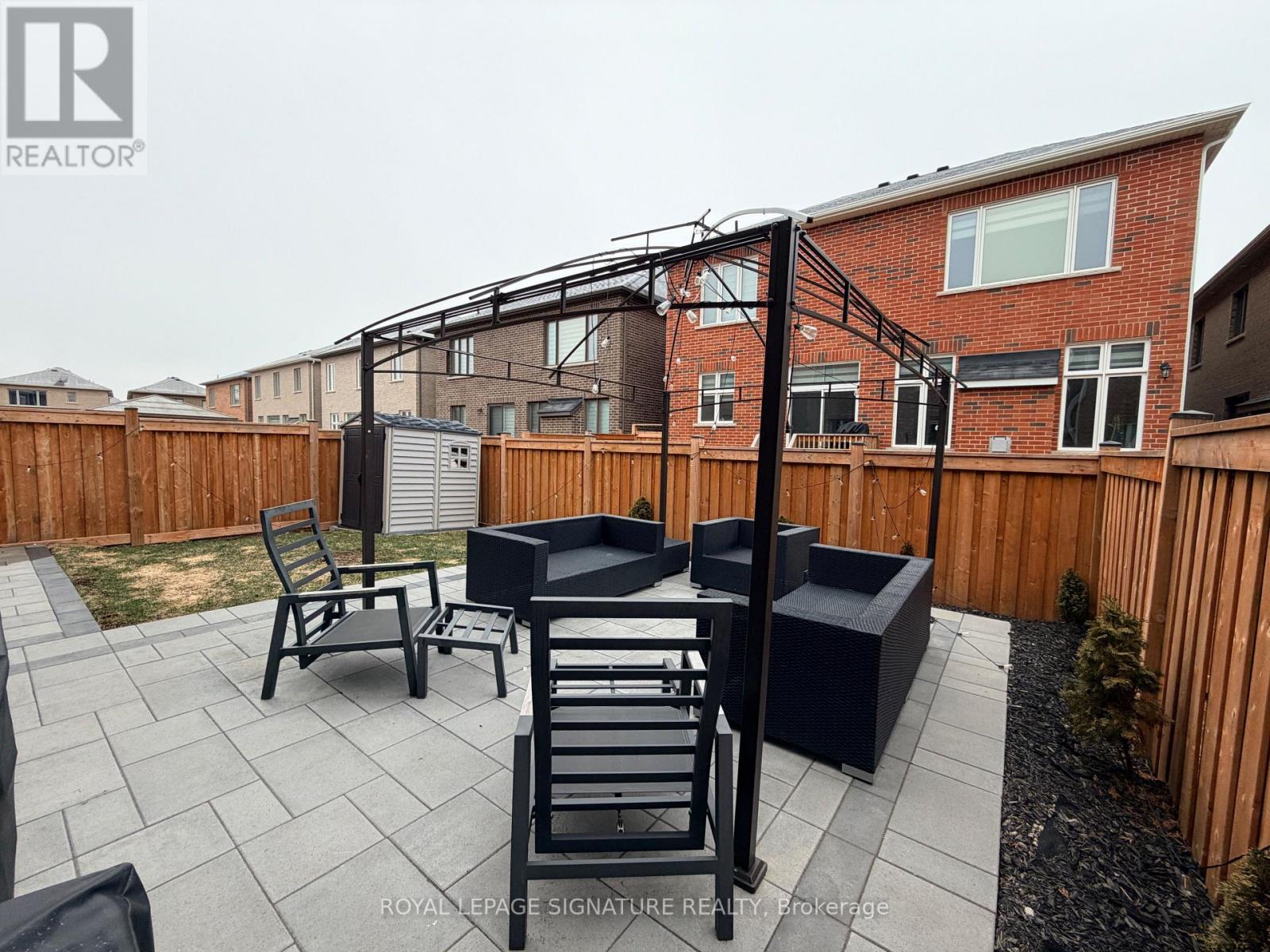 474 Violet Gate, Milton, Ontario  L9E 1X6 - Photo 32 - W12899092