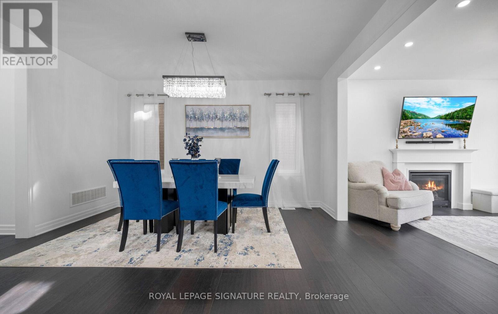 474 Violet Gate, Milton, Ontario  L9E 1X6 - Photo 5 - W12899092