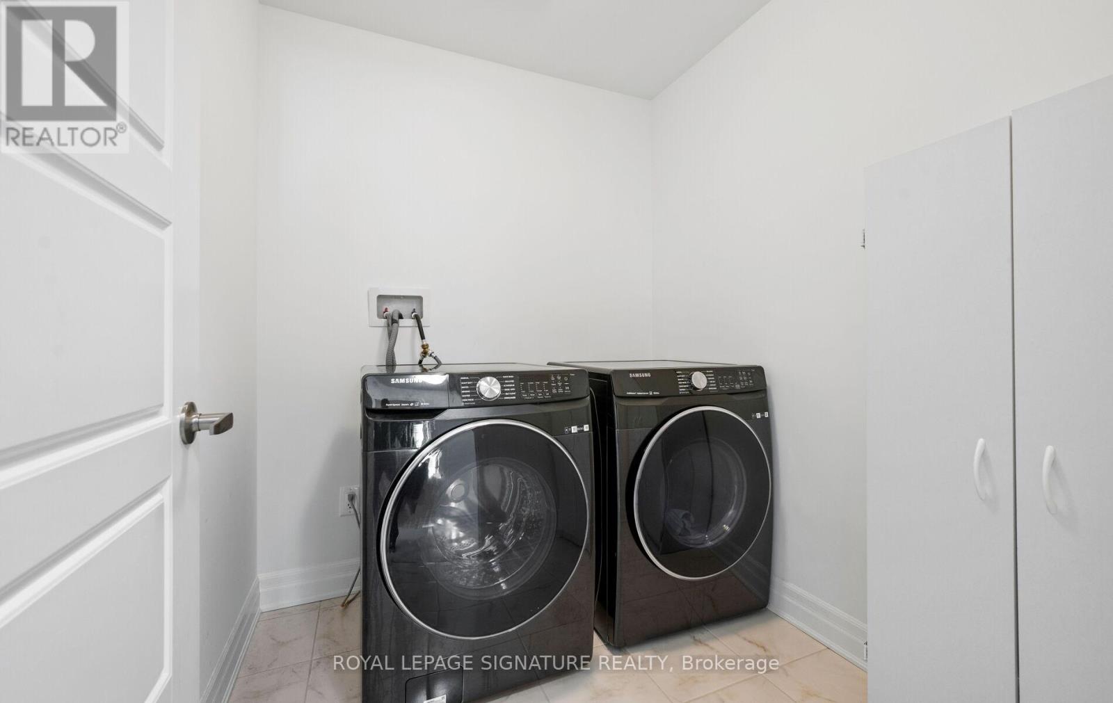 474 Violet Gate, Milton, Ontario  L9E 1X6 - Photo 24 - W12899092