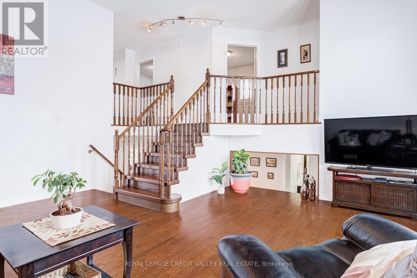 1193 Knight Trail, Milton, Ontario  L9T 5R9 - Photo 21 - W12899064