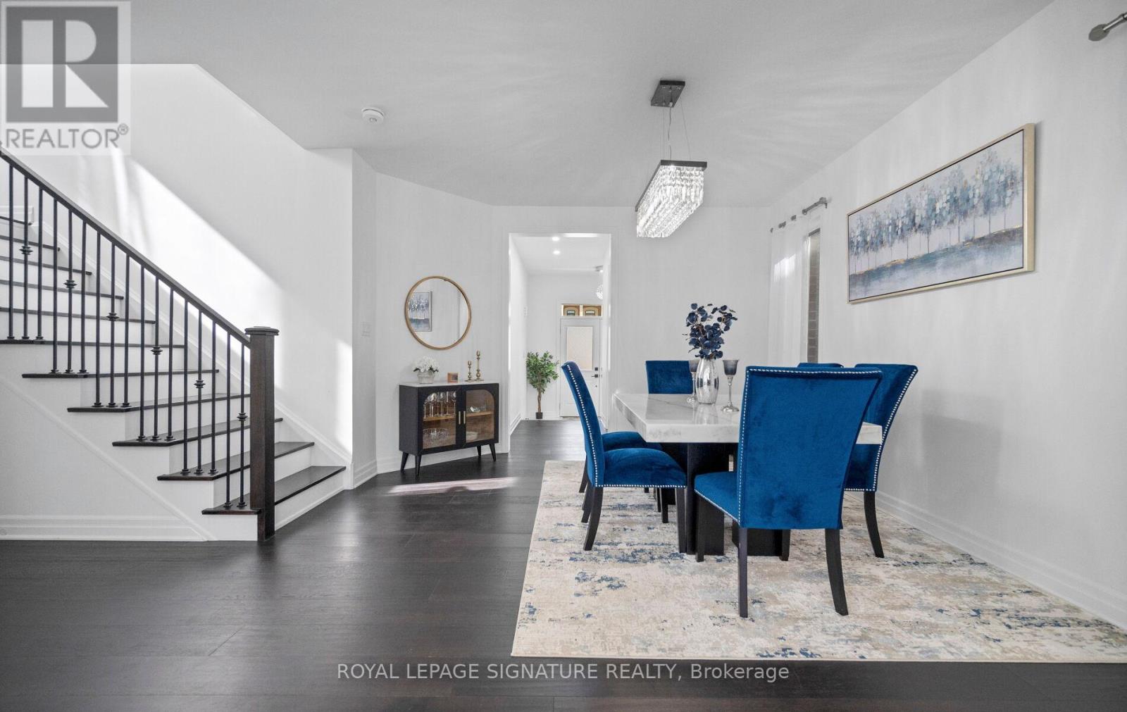 474 Violet Gate, Milton, Ontario  L9E 1X6 - Photo 6 - W12899092