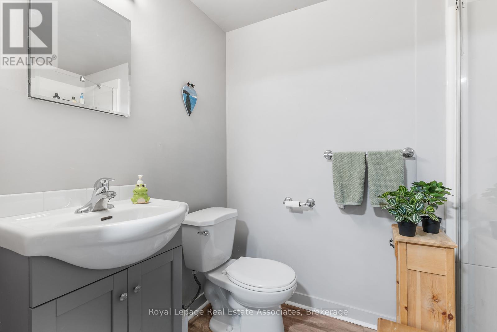 3374 Tallmast Crescent, Mississauga, Ontario  L5L 1H5 - Photo 38 - W12899062