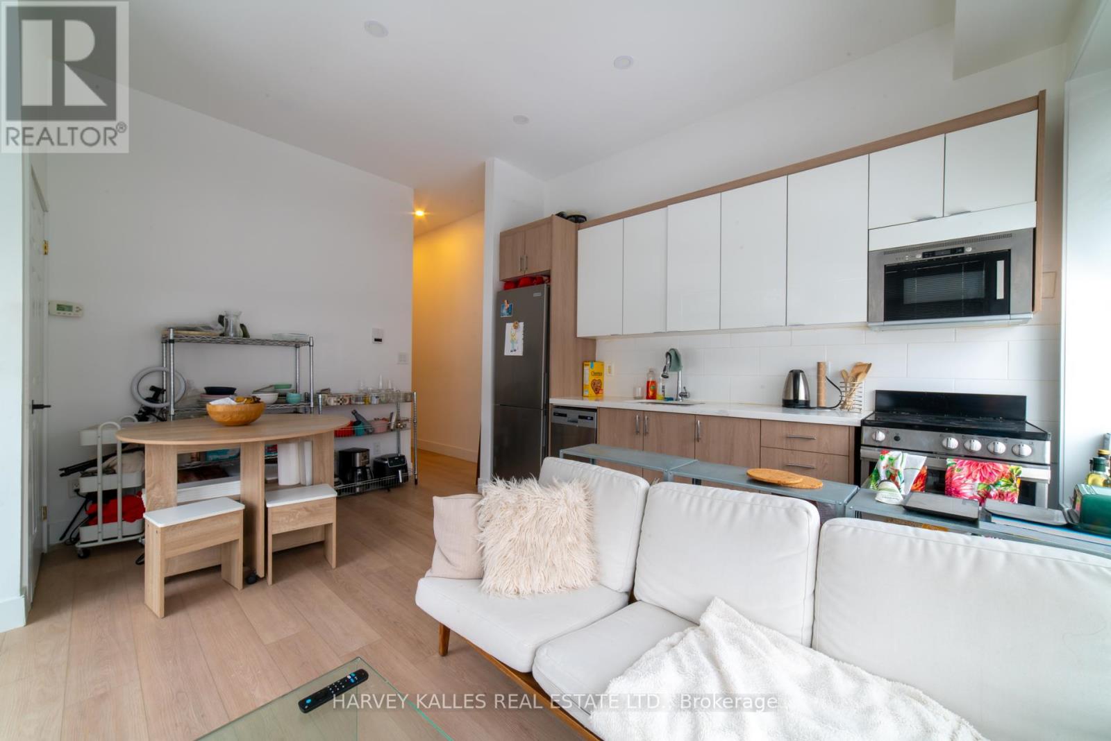 1 - 409 College Street, Toronto (Palmerston-Little Italy), Ontario  M5T 1T1 - Photo 5 - C12901590