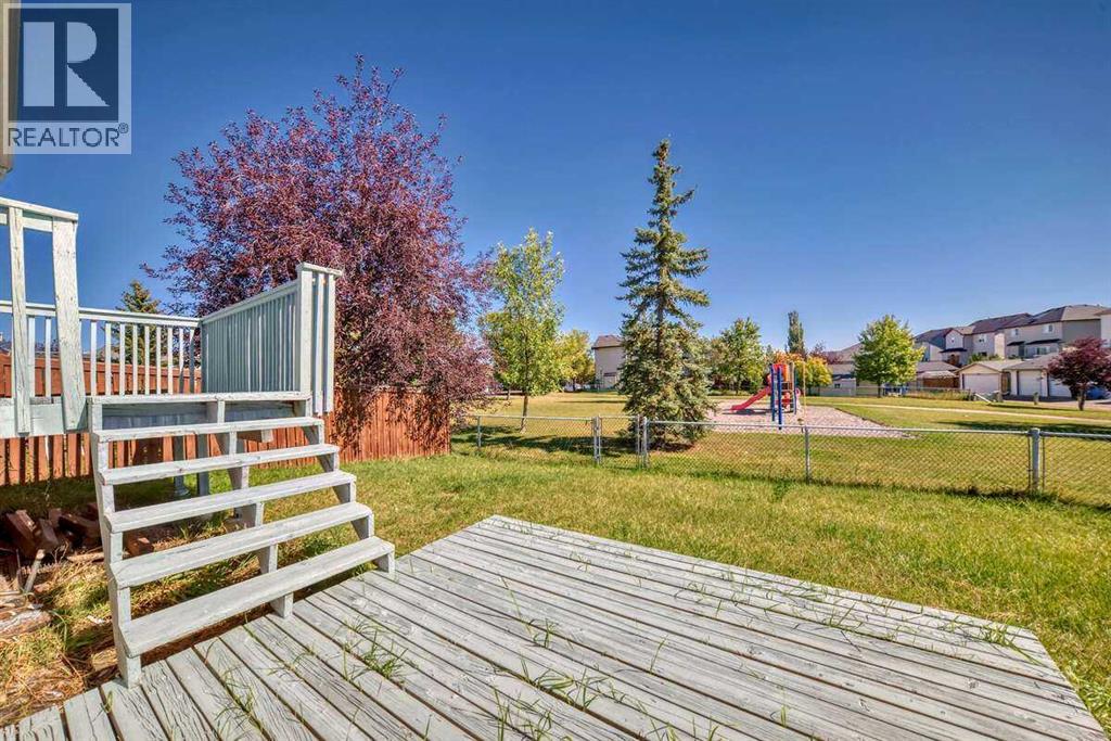 42 Somerside Place Sw, Calgary, Alberta T2Y 3V3 - Photo 28 - A2274942