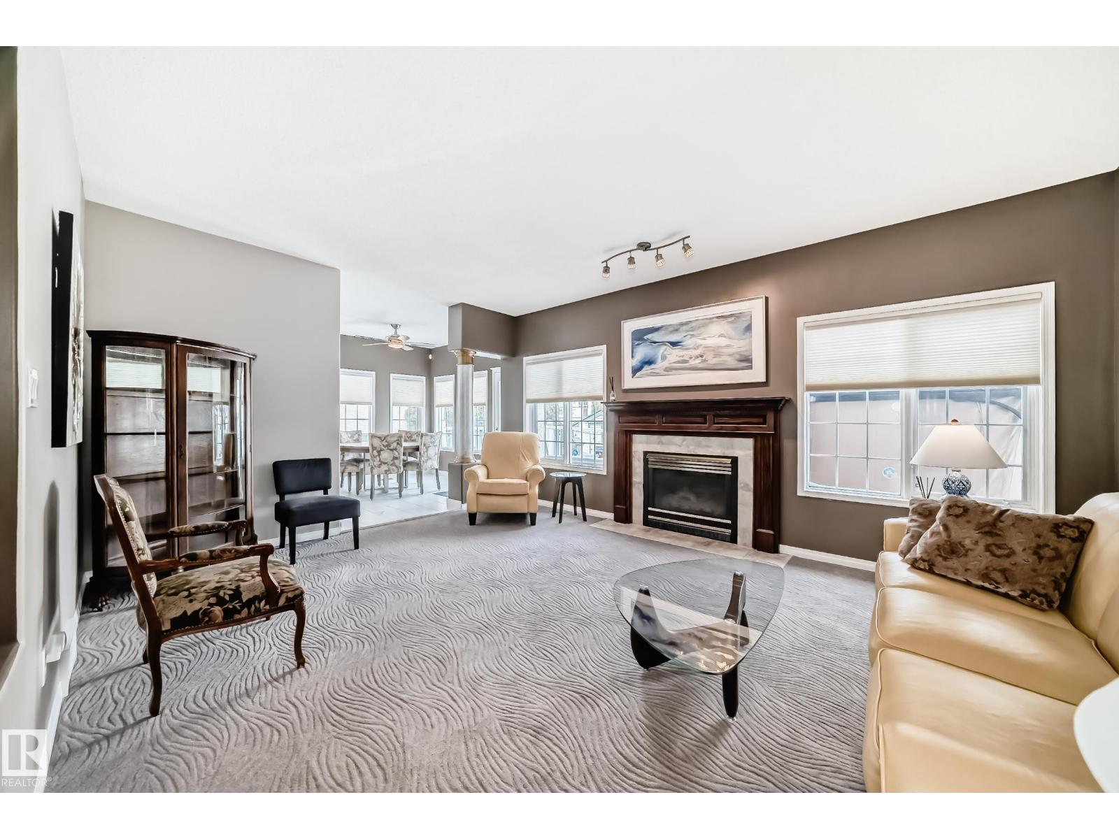 170 Blackburn Dr W Sw, Edmonton, Alberta  T6W 1B6 - Photo 5 - E4477505