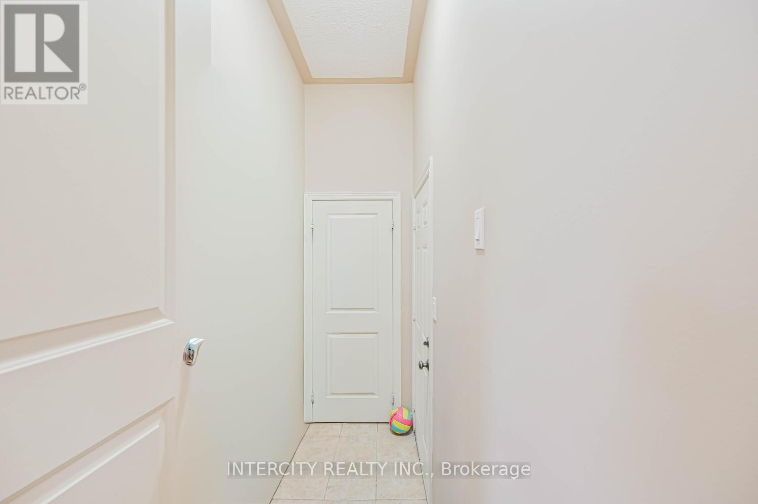 49 Mccardy Court, Caledon, Ontario  L7C 3W9 - Photo 20 - W12900664