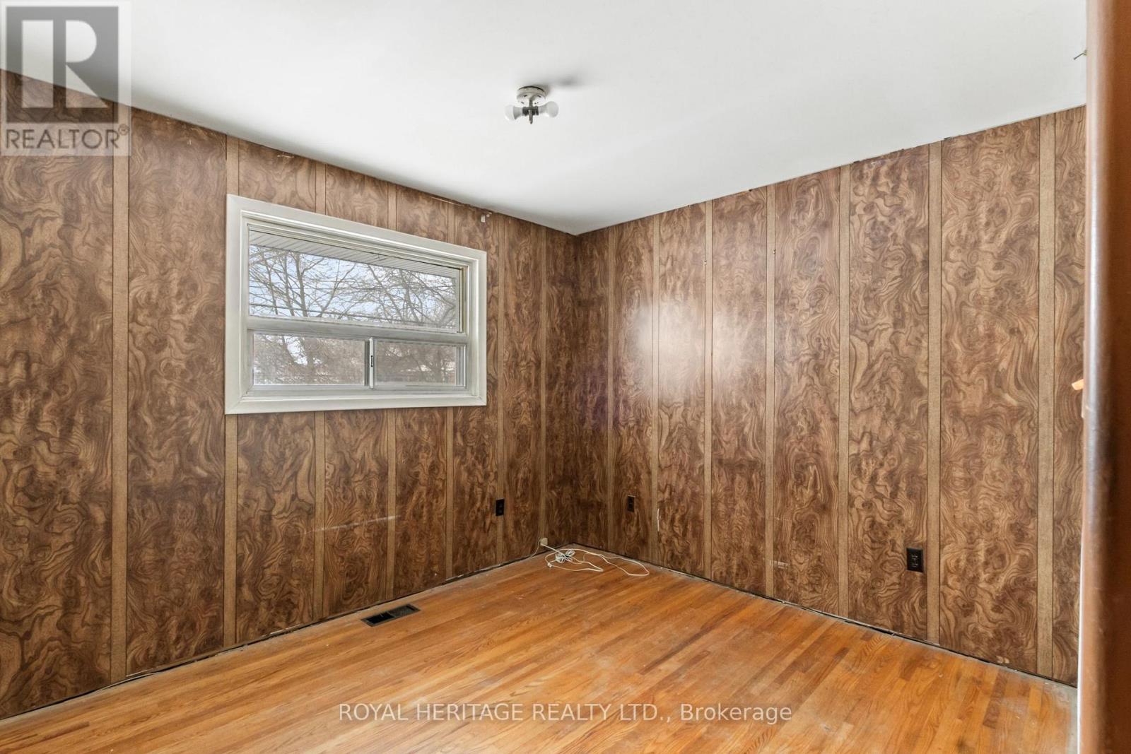 26 Kitson Drive, Toronto, Ontario  M1M 3C8 - Photo 16 - E12901648