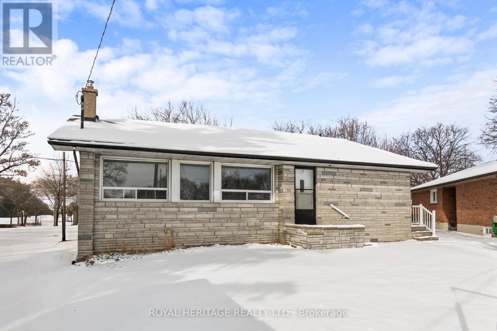 26 Kitson Drive, Toronto, Ontario  M1M 3C8 - Photo 2 - E12901648