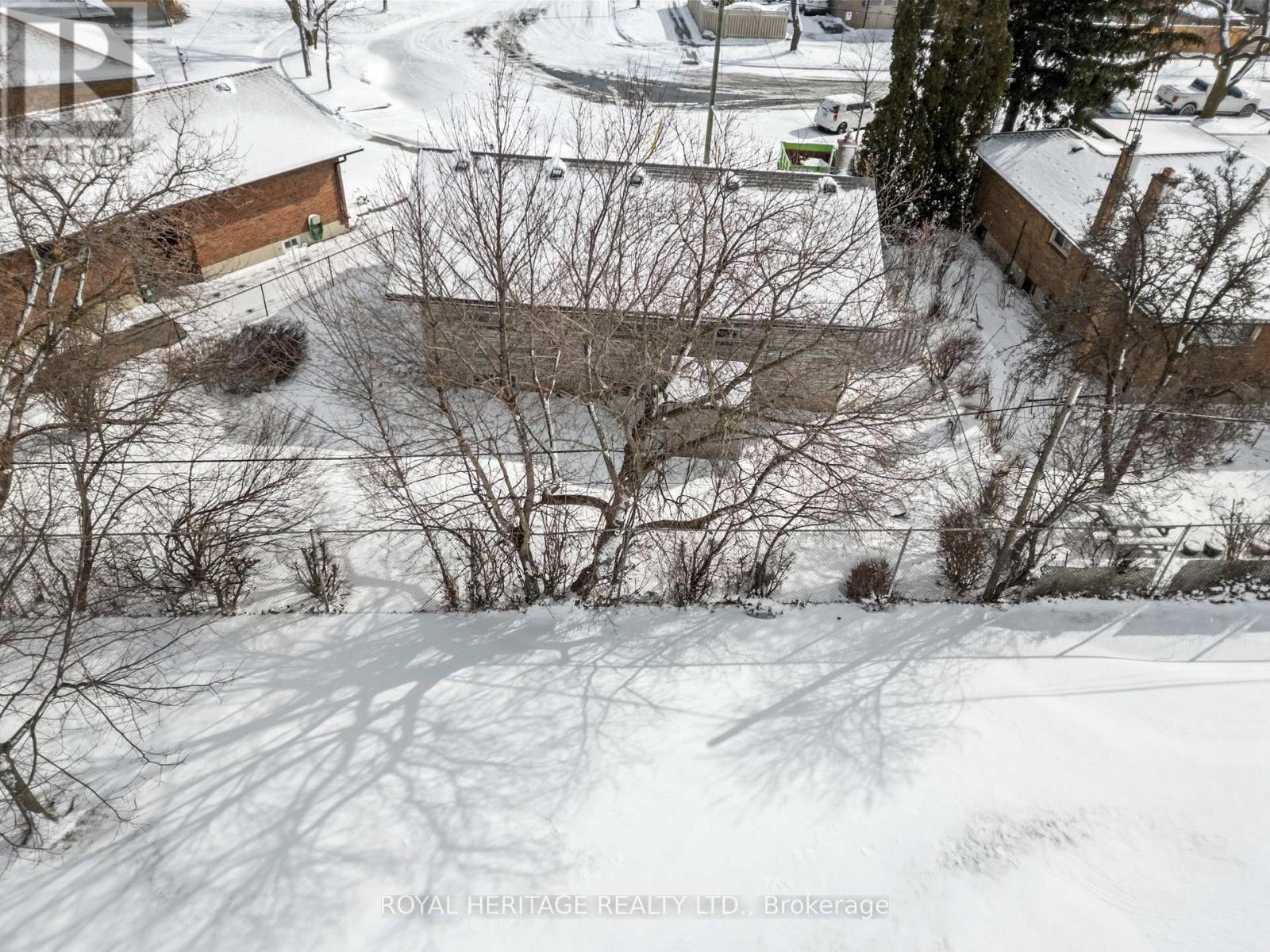 26 Kitson Drive, Toronto, Ontario  M1M 3C8 - Photo 33 - E12901648