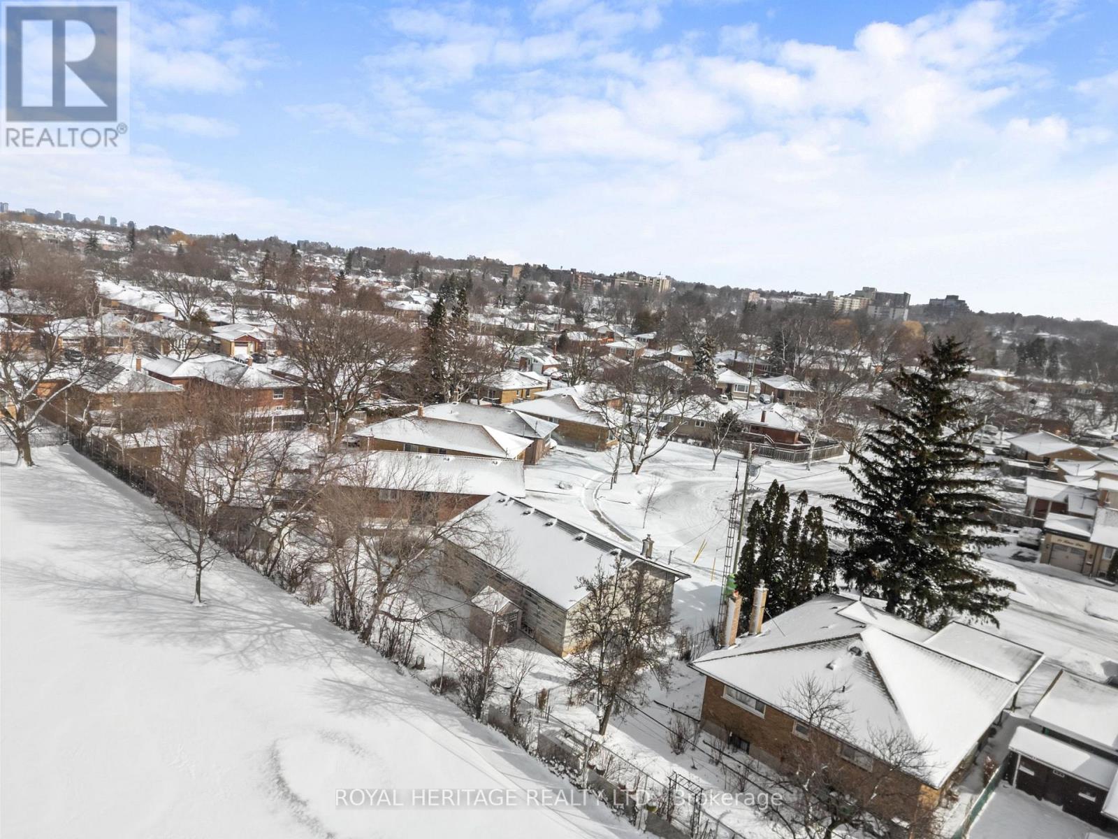 26 Kitson Drive, Toronto, Ontario  M1M 3C8 - Photo 35 - E12901648