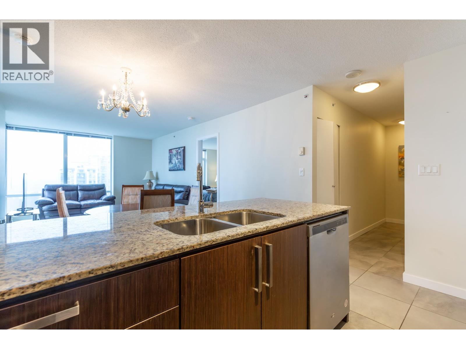 2001 2980 Atlantic Avenue, Coquitlam, British Columbia  V3B 0G2 - Photo 11 - R3101526