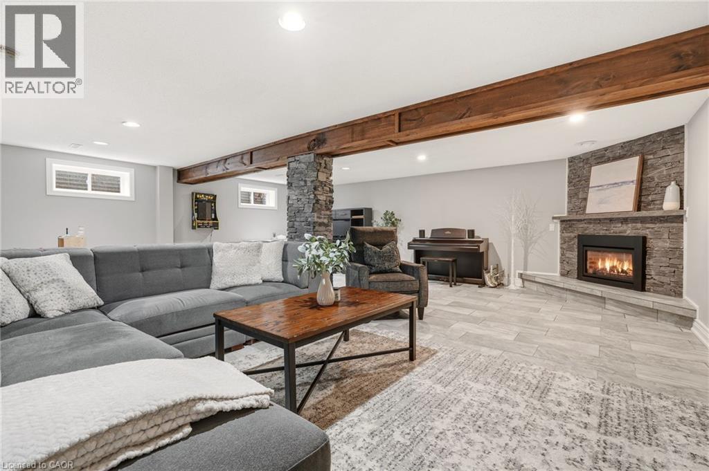 688 Mullin Way, Burlington, Ontario  L7L 4J7 - Photo 27 - 40811350