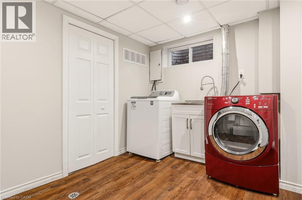 688 Mullin Way, Burlington, Ontario  L7L 4J7 - Photo 34 - 40811350