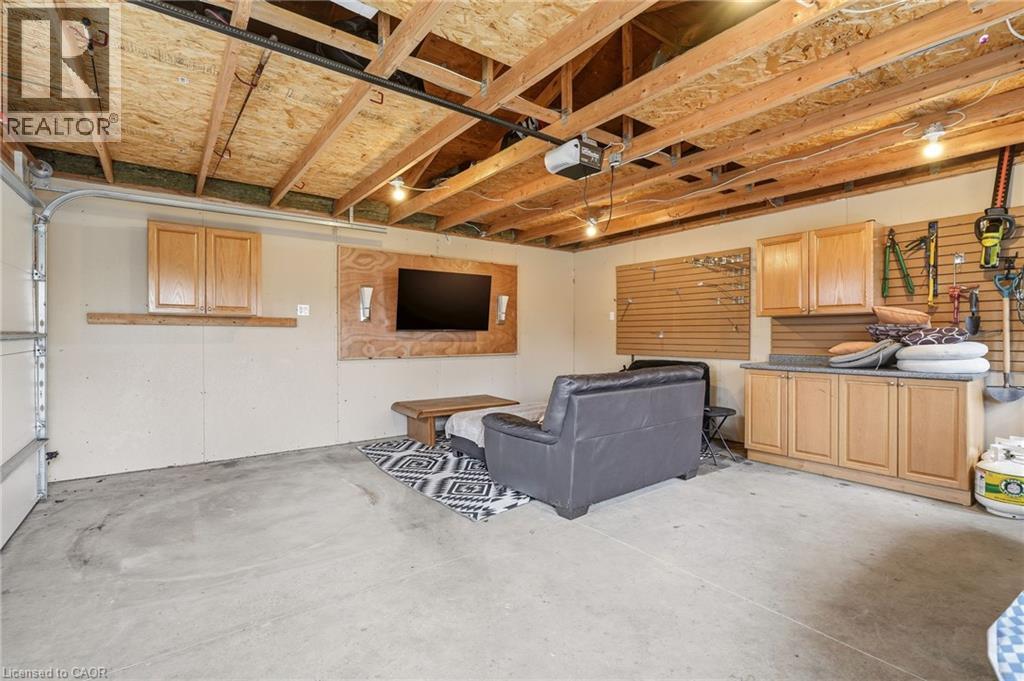 688 Mullin Way, Burlington, Ontario  L7L 4J7 - Photo 40 - 40811350