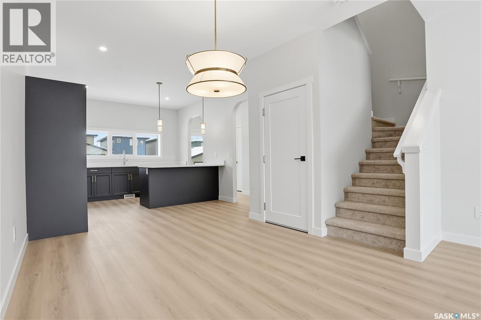 238 Leskiw Lane, Saskatoon, Saskatchewan  S7V 2A4 - Photo 8 - SK027931