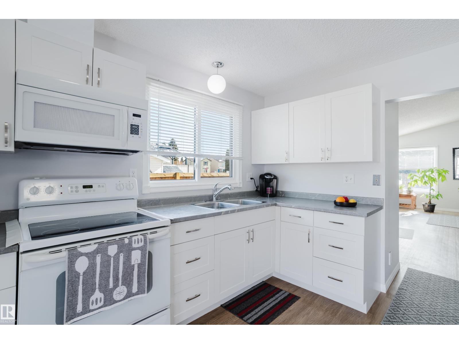6 Kiniski Cr Nw, Edmonton, Alberta  T6L 5A9 - Photo 14 - E4475018