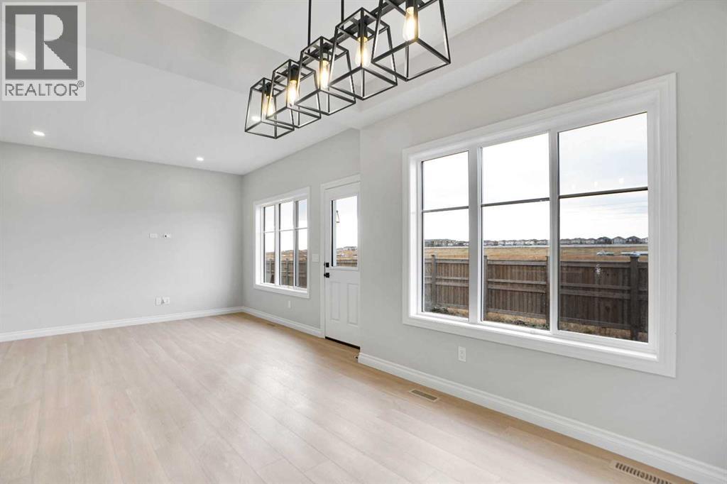 71 Homestead Circle Ne, Calgary, Alberta  T3J 5W1 - Photo 16 - A2293916