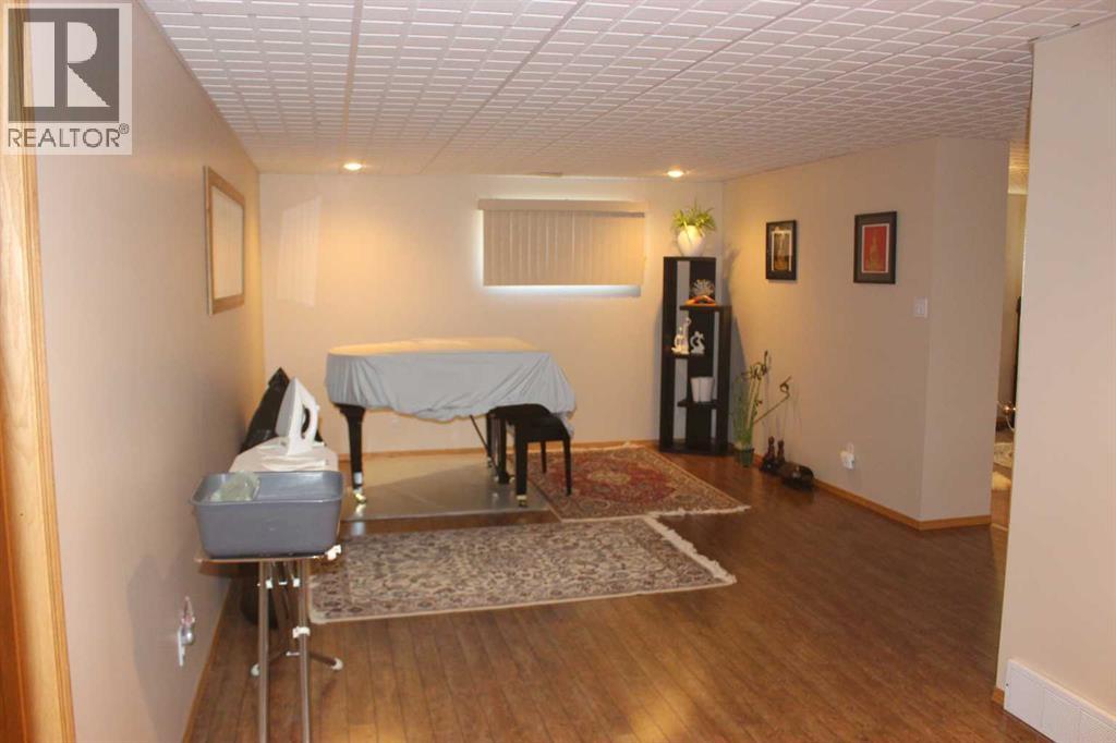 605 Maple Place, Picture Butte, Alberta  T0K 1V0 - Photo 20 - A2282245