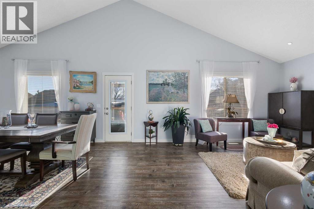 405 Highwood Village Place Nw, High River, Alberta  T1V 1W1 - Photo 18 - A2280983