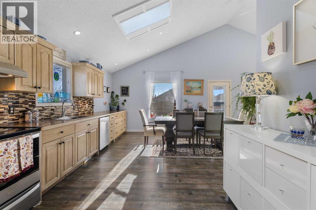 405 Highwood Village Place Nw, High River, Alberta  T1V 1W1 - Photo 7 - A2280983