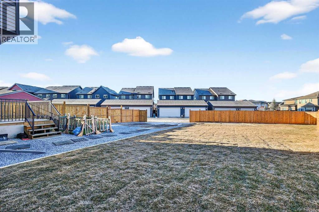 83 Legacy Passage Se, Calgary, Alberta  T2X 2H3 - Photo 15 - A2285896