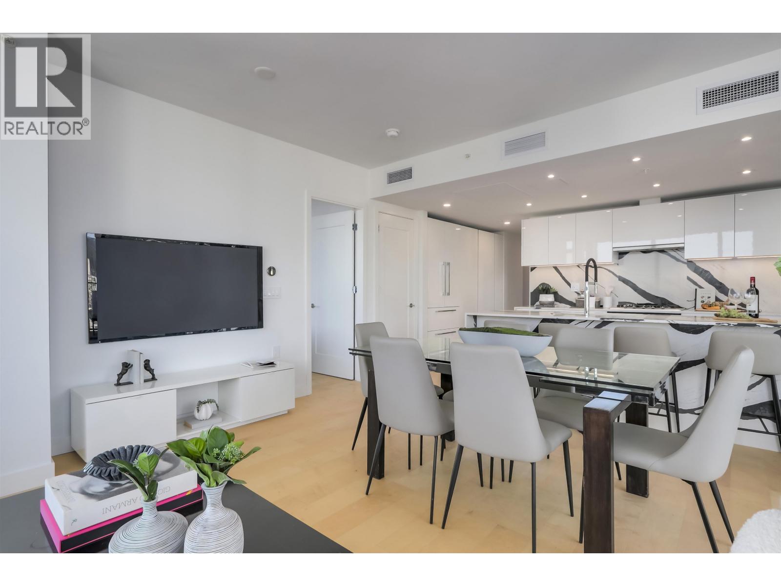 1309 135 E 13th Street, North Vancouver, British Columbia  V7L 0J8 - Photo 21 - R3101754