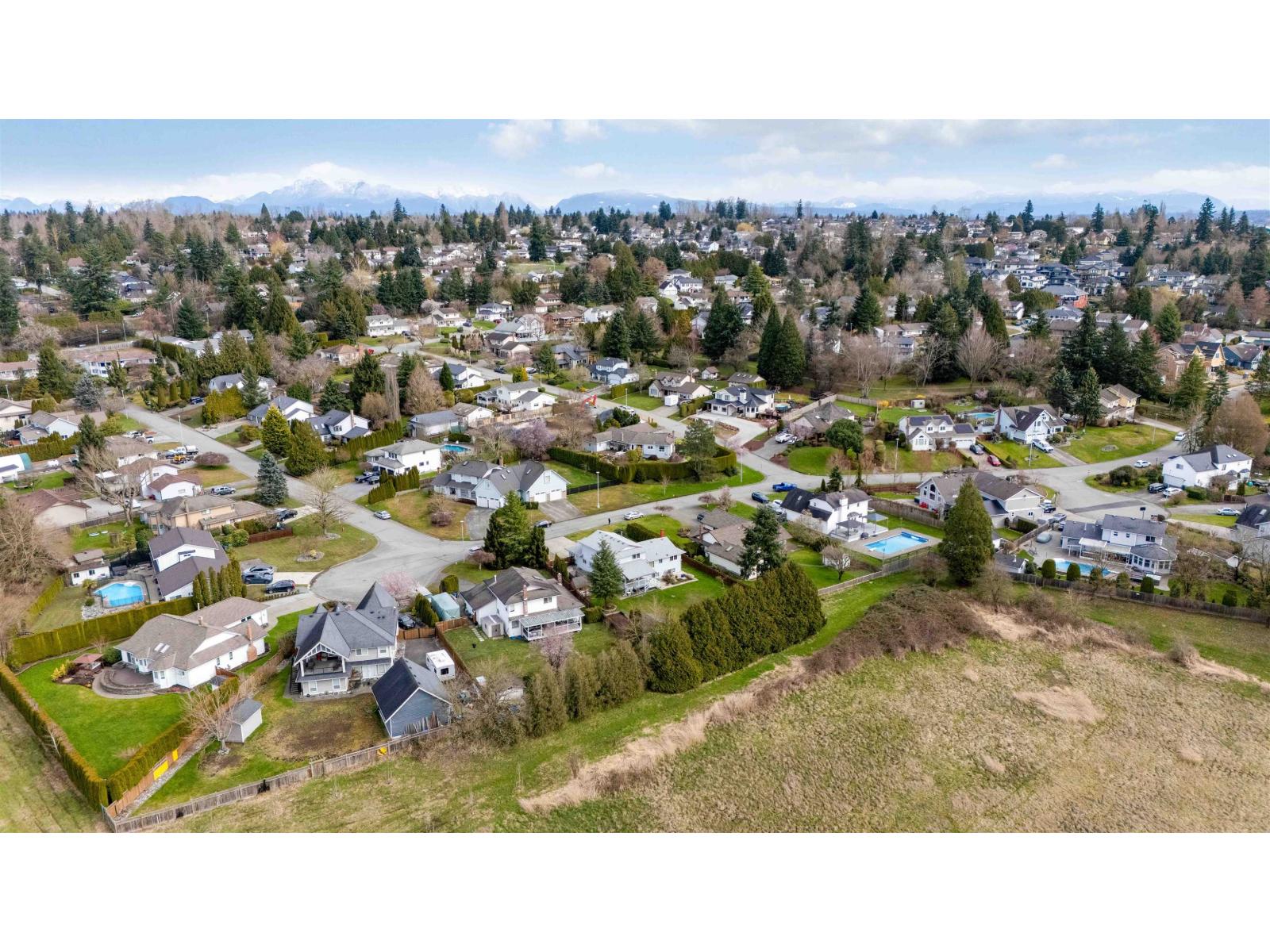 18166 54 Avenue, Surrey, British Columbia  V3S 7Z1 - Photo 37 - R3101052